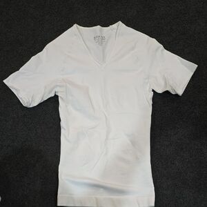 SPANX SS Shirt, Medium, White